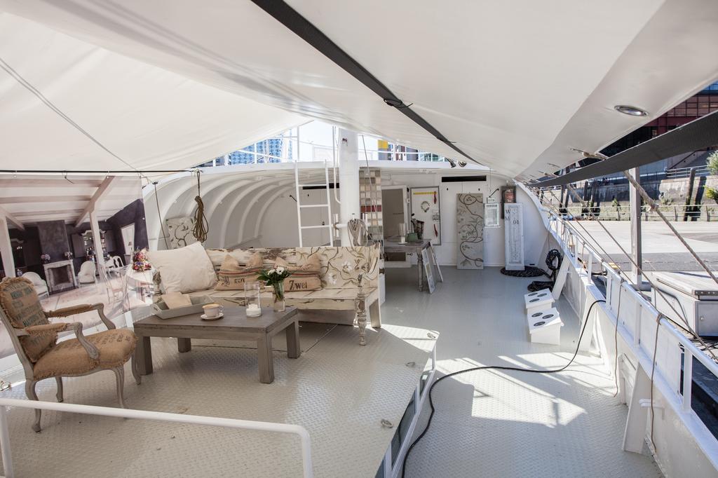 Appartamento Horus Hausboot Amburgo Esterno foto