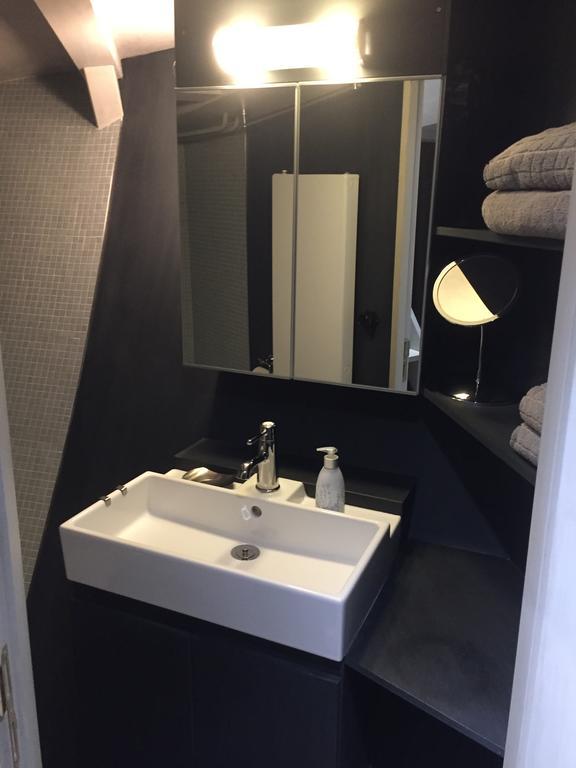 Appartamento Horus Hausboot Amburgo Esterno foto